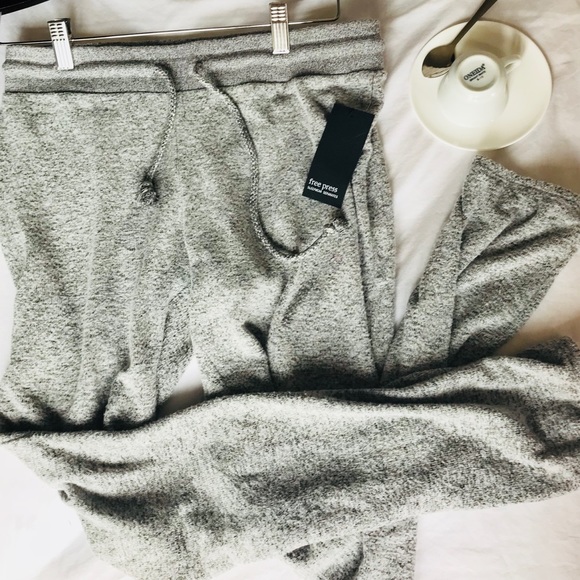 free press Other - 🧚🏼‍♀️Uber soft NWT Free Press Comfy Pants